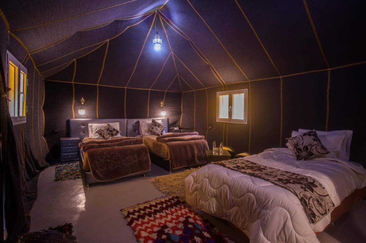 Готель Oasis Luxury Camp Мерзуга Екстер'єр фото