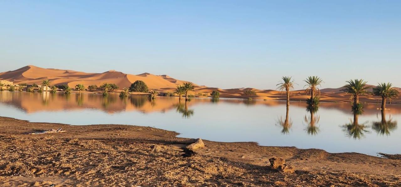 Готель Oasis Luxury Camp Мерзуга Екстер'єр фото