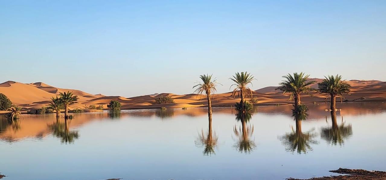 Готель Oasis Luxury Camp Мерзуга Екстер'єр фото